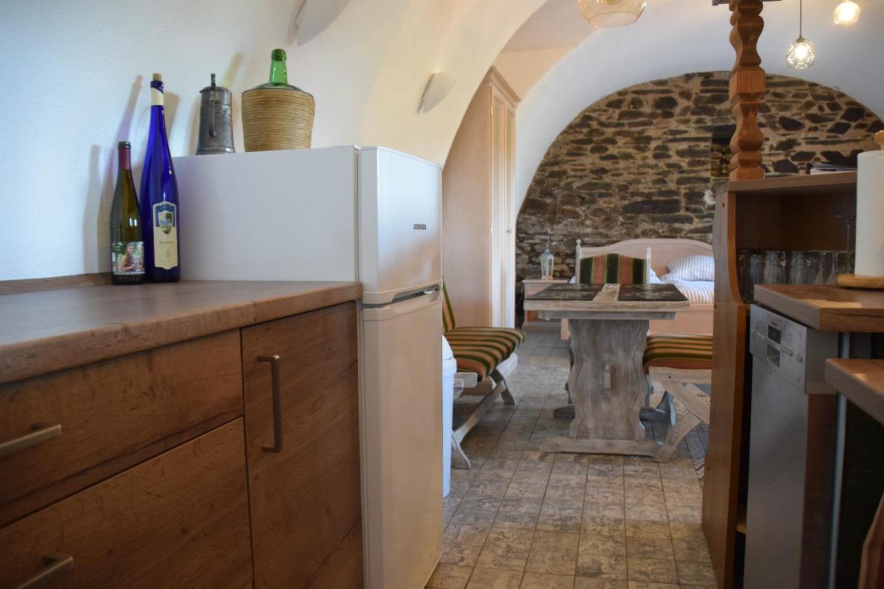 The Wine Cellar In The Old Gemeinde House Brauneberg Dış mekan fotoğraf